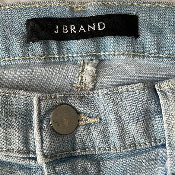 J. Brand Reflex Skinny Capri with ankle zips - Picture 7 of 10